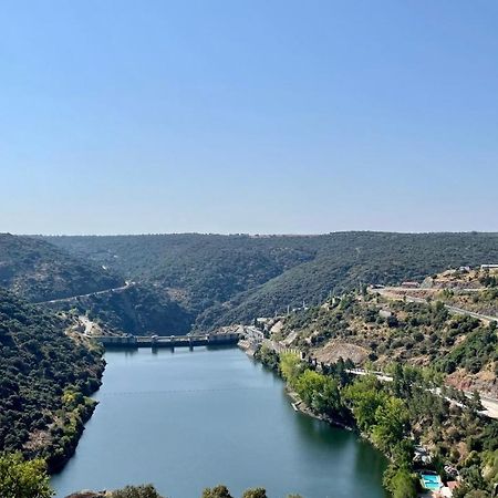 Hotel Pensao Vista Bela Miranda do Douro Zewnętrze zdjęcie
